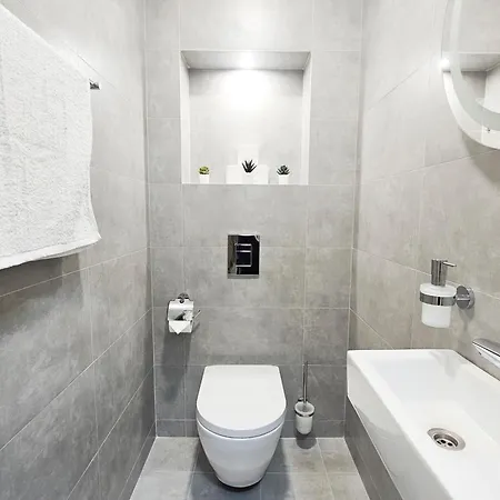 Azur Premium Sweti Konstantin i Sweta Elena