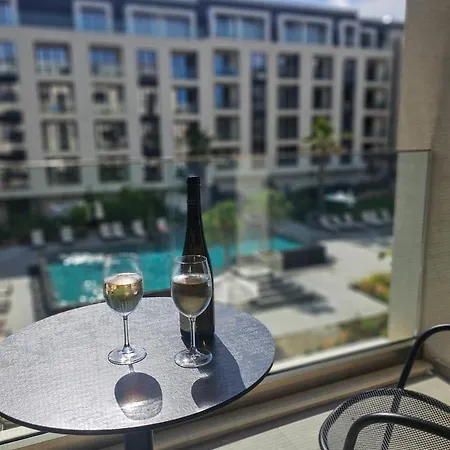 Azur Premium Sankt Konstantin & Helena