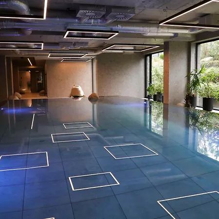 Azur Premium * Saints Constantine and Helena